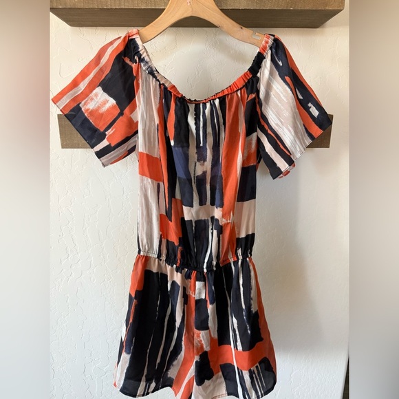 Elevenses|Anthropologie Off-Shoulder romper in multicolor Artsy print•••size 6 - Picture 5 of 13